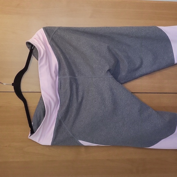 Cure Foundation Ladies track suit - Picture 11 of 17